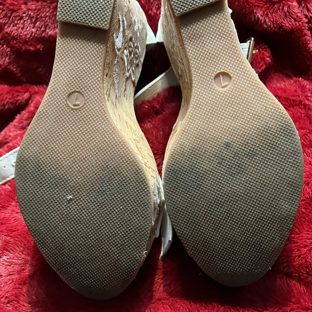 Wedge sandals - Picture 4 of 4